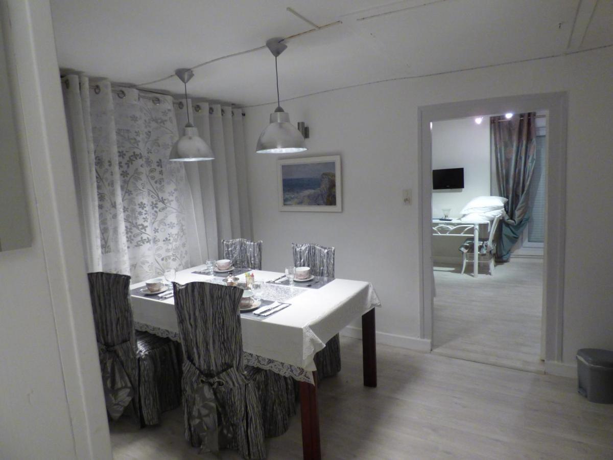 Suite Eugenie Piscine Maison Blanche Tulle Buitenkant foto